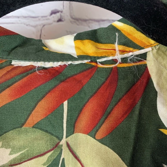 VINTAGE Hawaiian Shirt Button-down Green with Palm Leaves - Picture 9 of 12